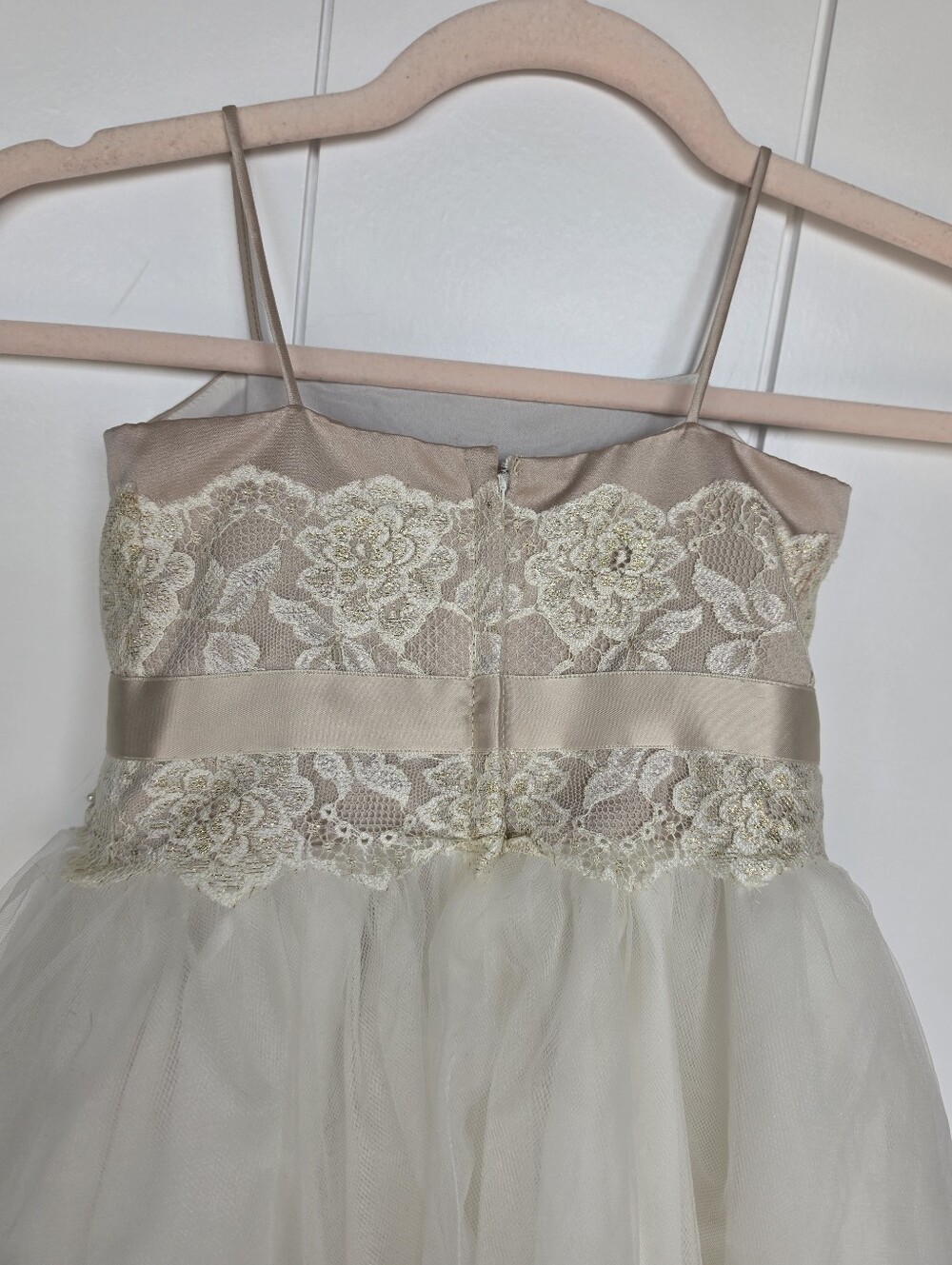 David’s Bridal 3T Flower Girl Dress - Picture 5 of 9